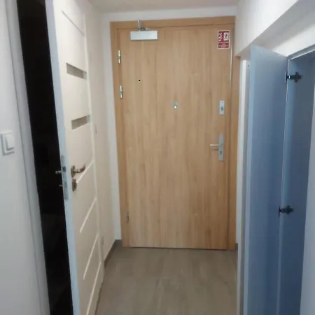 Appartement Przy Lotnisku Z Antresola 17