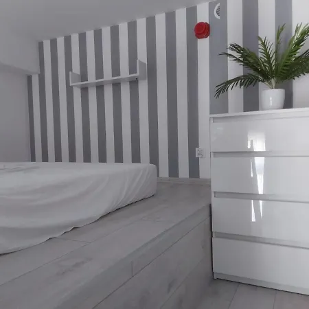 Appartement Przy Lotnisku Z Antresola 17